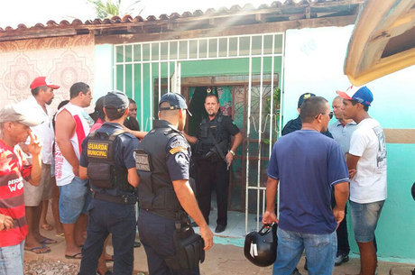 Vítima foi conduzida por uma equipe do Samu para o Hospital do Oeste, mas não resistiu aos ferimentos