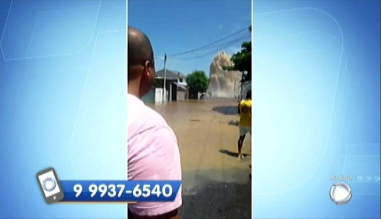 Quem se desloca entre a estrada e avenida Brasil tem a opção de seguidor pelas estradas do Mendanha ou Quafá. Equipes da Prefeitura foram acionadas para o local, que segue com o trânsito lento