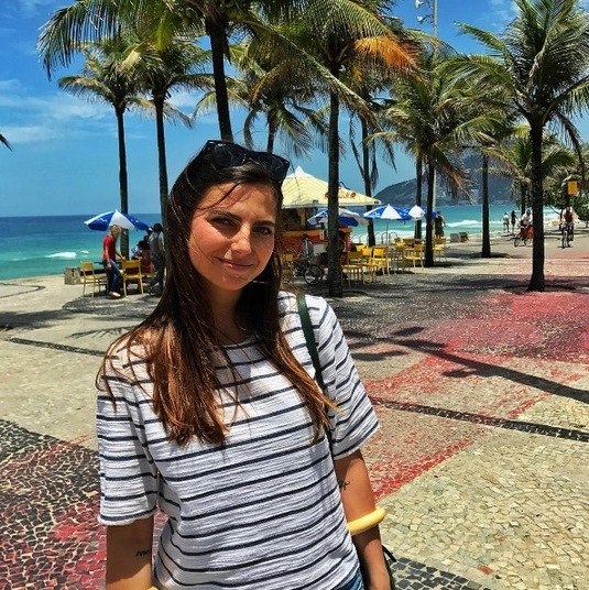 Noticías | Conheça Kelly, filha de Nelson Piquet que acelera o coração