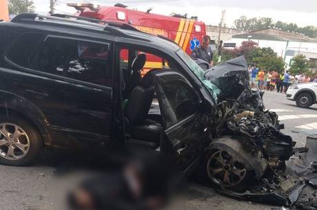 Acidente ocorreu na avenida Alexandre Mackenzie, no Jaguaré