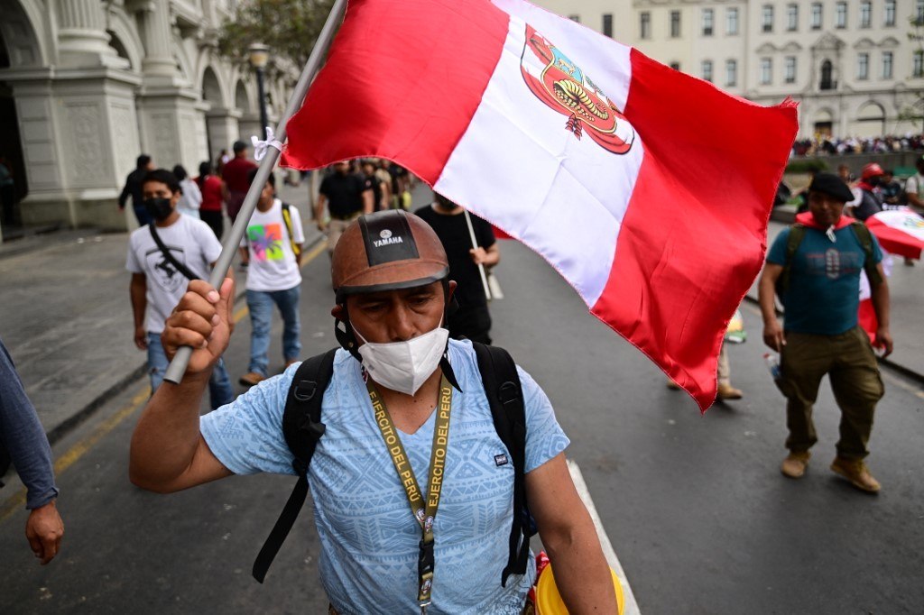 Justi A Do Peru Prorroga Pris O De Castillo E N Mero De Mortos Em