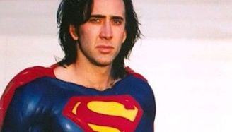 Como uma aranha gigante ajudou a enterrar o filme do Superman com Nicolas Cage  (Reprodução)