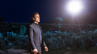Salomão recorda encontro com Deus: 'Único responsável por meu sucesso' (Divulgação/Seriella Productions)