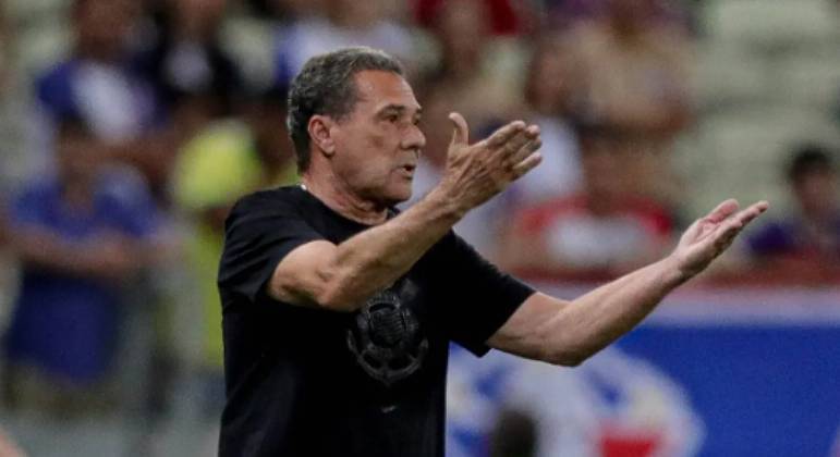 Vanderlei Luxemburgo Demitido E Deixa O Comando Do Corinthians