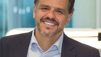 Dr. Alexandre Munhoz