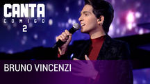 Bruno Vincenzi canta Frank Sinatra e garante vaga na final (Reprodução)