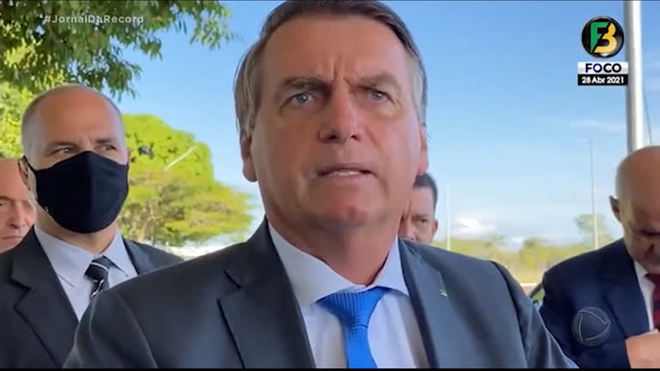 Bolsonaro critica CPI da Covid e diz que será vacinado depois de todos os brasileiros