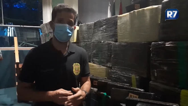 Polícia Civil e PRF apreendem três toneladas de maconha