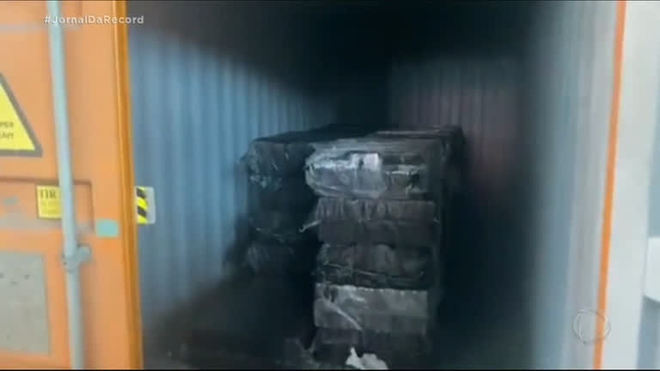Quase três toneladas de cocaína são apreendidas no porto de Guayaquil, no Equador