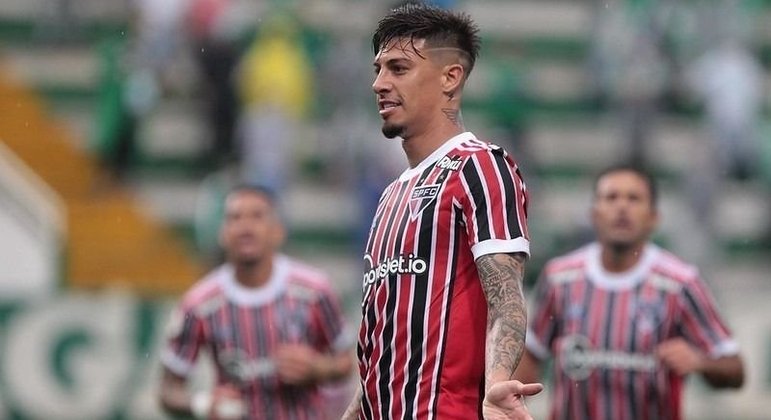 03º - Rigoni - Contratado pelo São Paulo no meio da última temporada, custou R$ 22,6 milhões aos cofres do clube para tirá-lo do Elche-ESP.