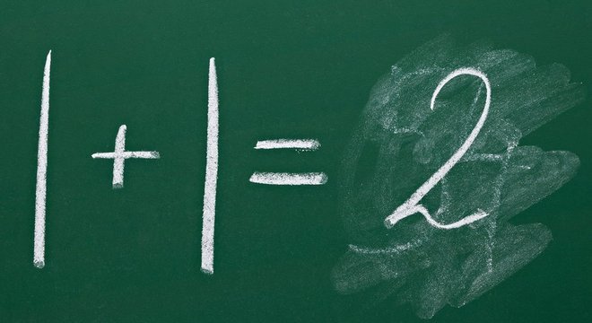  1 + 1 = 2 e não há dúvida sobre isso