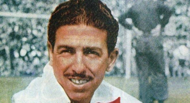 1º - Ángel Labruna (River Plate) - 16 gols em 35 partidas.