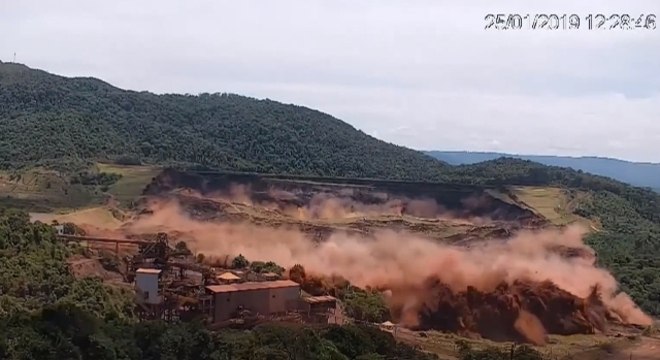 Rompimento da barragem deixou 259 mortos e 11 desaparecidos em Brumadinho 