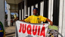 Primeiro da fila viajou 150 km para acompanhar velório de Pelé
