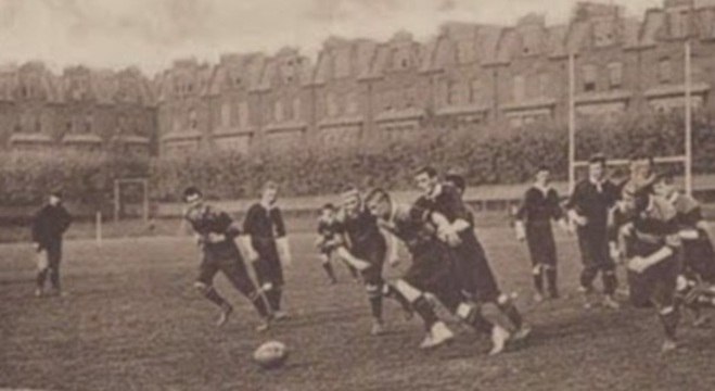Registro do 1º jogo oficial da cidade de São Paulo, em 1895, na Várzea do Carmo