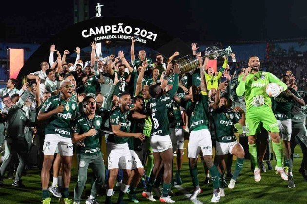 1° lugar - Palmeiras: 161,1 milhões de euros (R$ 815,1 milhões) - 29 jogadores no elenco