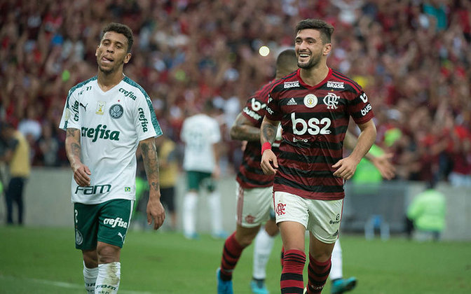 10º - 61.390 pagantes - Flamengo 3 x 0 Palmeiras - Brasileiro de 2019 (Maracanã) - Renda:  R$ 3.368.134.