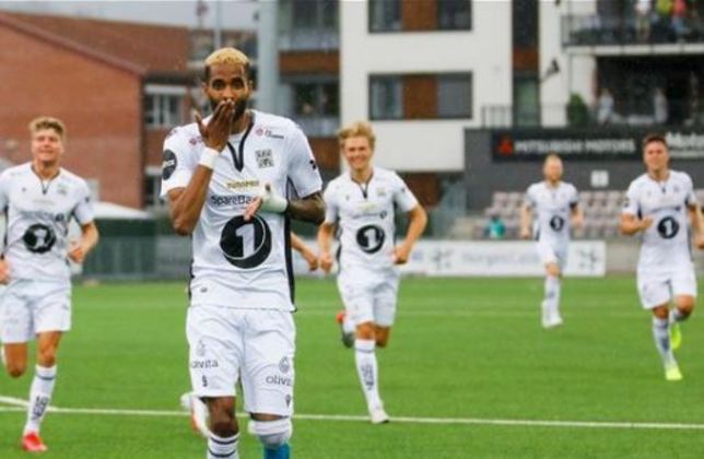 10º: Amahl Pellegrino (Kristiansund BK) - 25 gols / 37,5 pontos