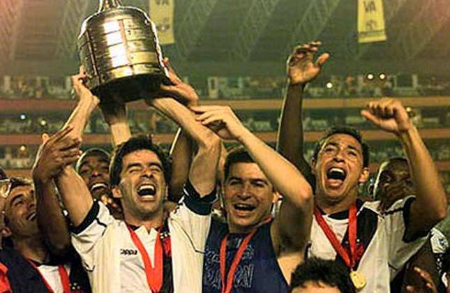10° colocado - VASCO DA GAMA (2 decisões) - Uma final de Libertadores: 1998 (campeão) / Uma final de Copa Mercosul: 2000 (campeão).