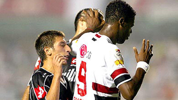 10º) Grafite - 40 gols: o atacante jogou no São Paulo de 2004 a 2006 e teve boa passagem.