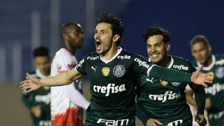 10º lugar: Raphael Veiga - meia - 27 anos - Palmeiras - valor de mercado: 12 milhões de euros (R$ 63,2 milhões)