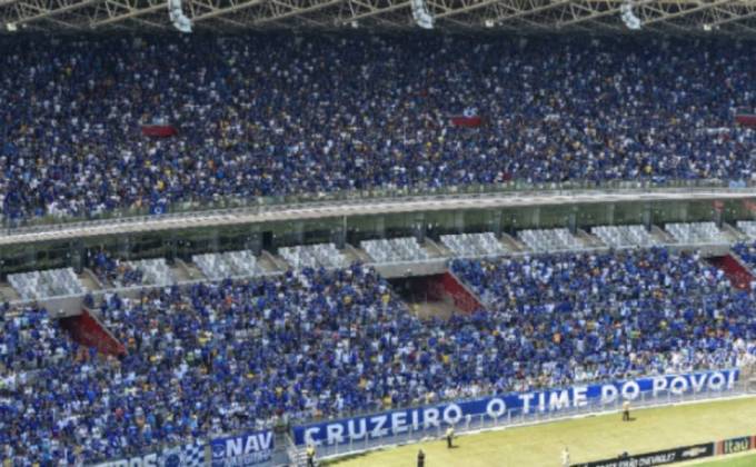 11) Cruzeiro - 18.545 pagantes por jogo