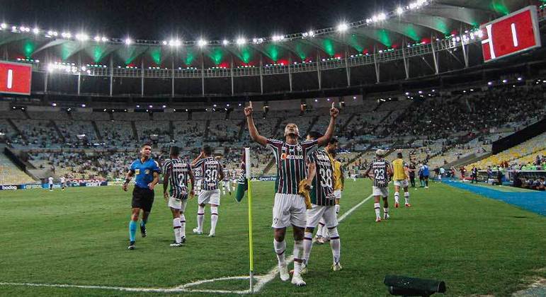 11° - FLUMINENSE: 839 mil interações