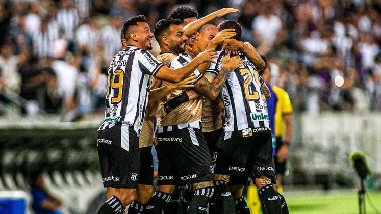 12º lugar: CEARÁ (24 pontos) - 19 jogos - Título: 0,13% / Libertadores: 10,4% / Rebaixamento: 12,4%