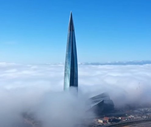 13° lugar: Lakhta Center - País em que foi construído: Rússia - Ano: 2018 - Altura: 462 metros
