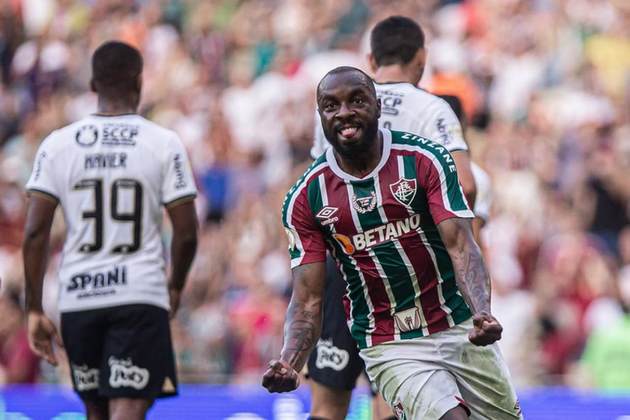 13º lugar - MANOEL (zagueiro - Fluminense): 1 ponto