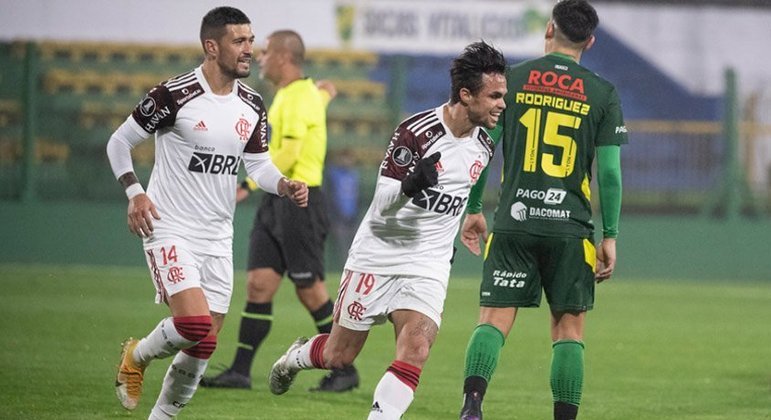 14/7/21 - Defensa y Justicia 0x1 Flamengo, no Estádio Norberto Tito Tomaghello, em Buenos Aires, na Argentina (oitavas de final da Libertadores de 2021).