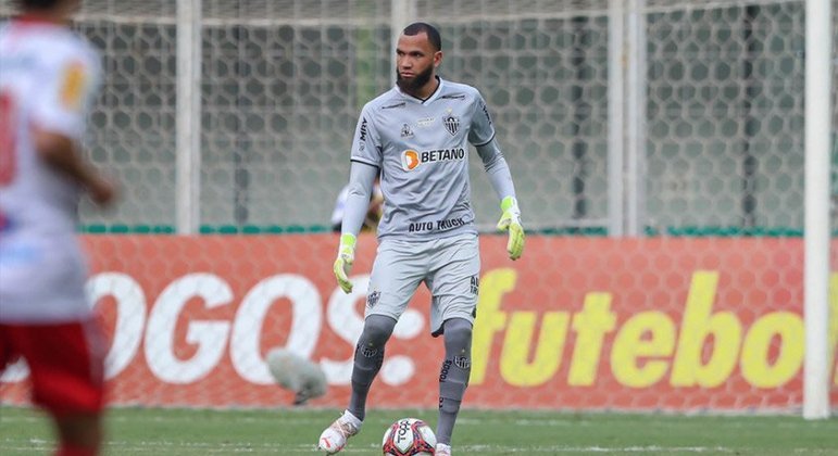 15° - Éverson (31 anos): Goleiro - Valor de mercado: 3 milhões de euros (R$ 19,1 milhões) - Contrato até dezembro de 2022.