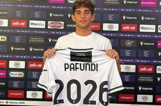 15º lugar: Simone Pafundi (Udinese, da Itália) - Atacante italiano de 17 anos tem valor de mercado estimado em 8 milhões de euros (R$ 42,7 milhões). Foto: Divulgação/Udinese