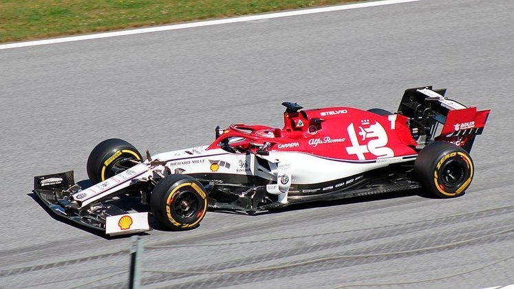 16º Kimi Raikkonen/Finlândia (Alfa Romeo) - 10 pontos. Chegou no Top10 em quatro provas e abandonou no último GP.  Campeão mundial em 2007, está se aposentando.
