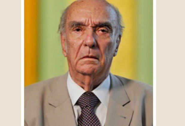 17 de fevereiro - Cândido Mendes - Professor e escritor carioca. Integrante de família de intelectuais que atravessa gerações, famosa pela Universidade Cândido Mendes. Membro da ABL. Aos 93 anos.  