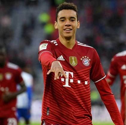 19° lugar: Jamal Musiala (meia - Alemanha - 18 anos - Bayern de Munique) - valor de mercado: 101,7 milhões de euros (R$ 655,9 milhões) 