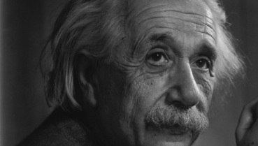 O dia em que Einstein comeu vatapá no Brasil e virou notícia