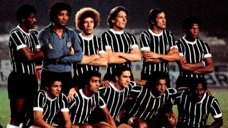 1977: estreia na primeira fase (grupo C) Sampaio Correa 0 x 0 Corinthians – Nhozinho Santos (Corinthians terminou eliminado na terceira fase ficando em terceiro no grupo S)