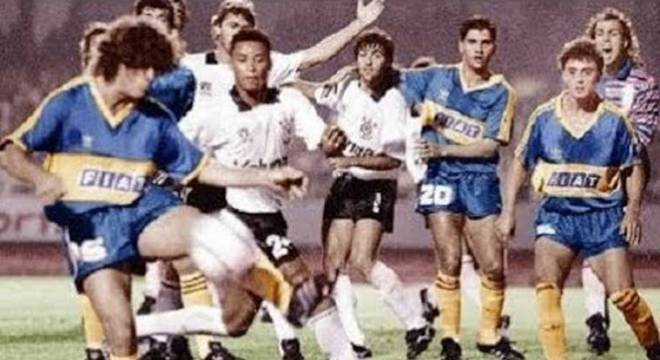 1991 - Oitavas de final. Boca classificados às quartas.
Ida: Boca Juniors 3 x 1 Corinthians
Volta: Corinthians 1 x 1 Boca Juniors