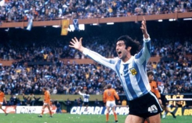 1978 - Campeão da Copa do Mundo: Argentina (1º título)