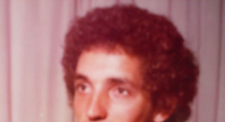 1978 - Polozzi estreou como profissional da Ponte Preta em 1974 e estreou pela seleção brasileira apenas no ano da Copa do Mundo, fazendo dupla com Oscar.