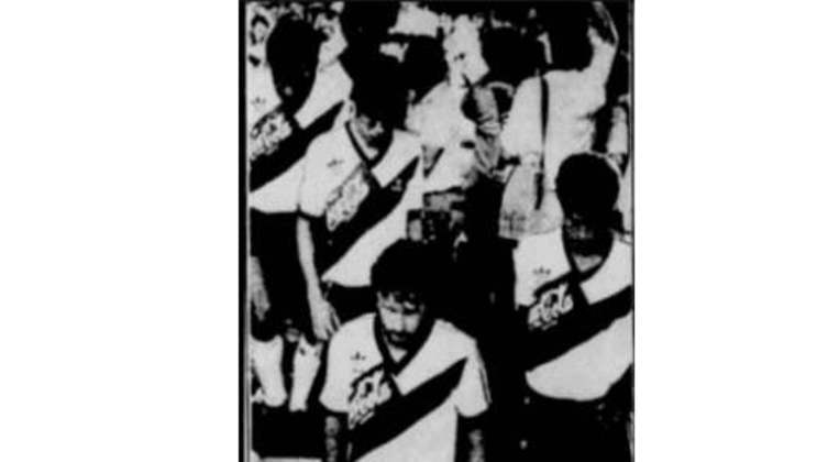 1988 - O Flamengo vencia o Vasco por 1 a 0, com gol de Bebeto, quando aos 22 minutos do segundo tempo, houve um apagão no Maracanã. Após meia hora, quando os refletores voltavam a ser acesos, o vice de futebol Eurico Miranda ordenou que o elenco Cruz-Maltino fosse para o vestiário, ignorando que o árbitro Luis Carlos Félix iria retomar a partida. A vitória rubro-negra foi mantida.