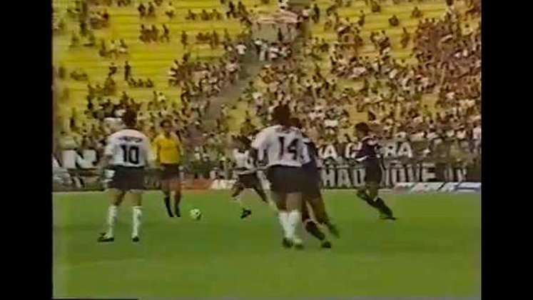 1992: estreia na primeira fase (todos contra todos) – Corinthians 1 x 4 Vasco da Gama – Pacaembu (Corinthians terminou eliminado na segunda fase, na terceira colocação do grupo 2)