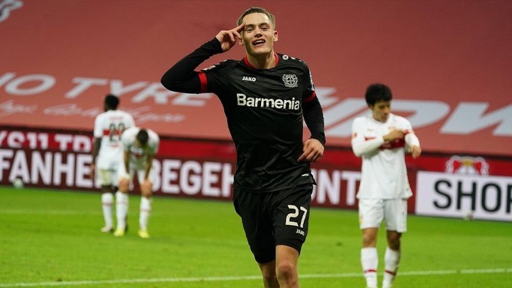2º- Florian Wirtz (Alemanha), meia-atacante de 18 anos do Bayer Leverkusen.