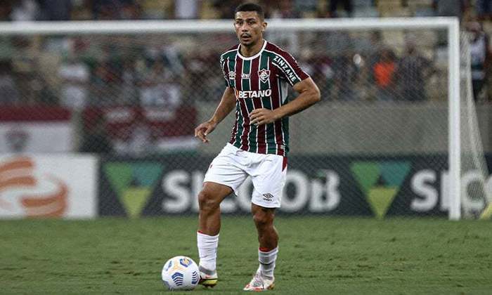 2º lugar: André Trindade (volante – Fluminense – 21 anos) – valor de mercado: 31 milhões de euros (R$ 171,4 milhões).
