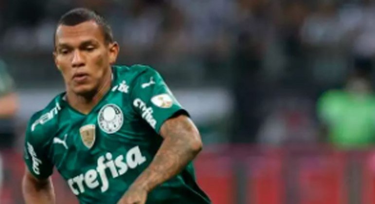 2° lugar: Gabriel Veron (ponta - 19 anos - Palmeiras): queda de 10 milhões de euros (R$ 64,7 milhões) / valor de mercado atual: 15 milhões de euros (R$ 97 milhões)