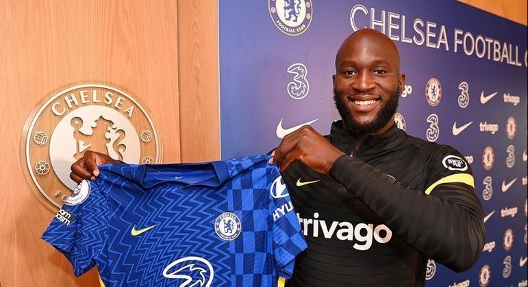 2° lugar - Romelu Lukaku (28 anos) - Atacante - Contratado pelo Chelsea - Ex-time: Inter de Milão - Valor da transferência: 115 milhões de euros (R$ 701,5 milhões).