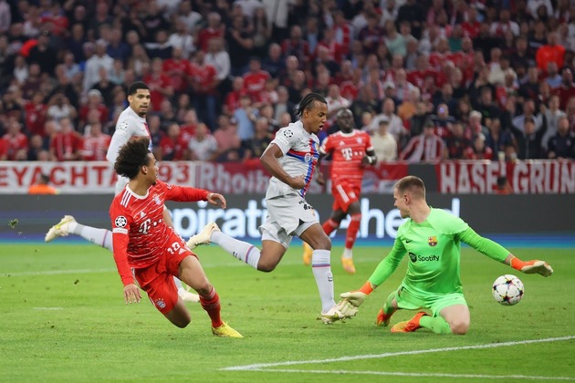 O segundo gol foi marcado com apenas quatro  minutos de diferença do primeiro. O jovem meia Musiala soltou a bola no ataque para Leroy Sané, que invadiu a área e marcou no gol de Ter Stegen para ampliar a vantagem. A partida terminou com vitória alemã por 2 a 0