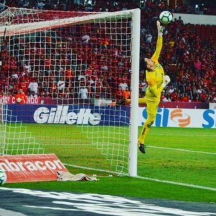 20&ordm; colocado &ndash; Goi&aacute;s (16 pontos) &ndash; 23 jogos / 0,00% de chances de 
t&iacute;tulo; 0,010% para vaga na Libertadores (G6); 90,2% de chance de 
rebaixamento