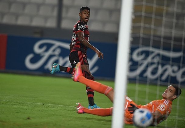 20° lugar - Bruno Henrique (Flamengo) - 31 anos - Atacante - Valor de mercado: 6 milhões de euros (R$ 30 milhões).